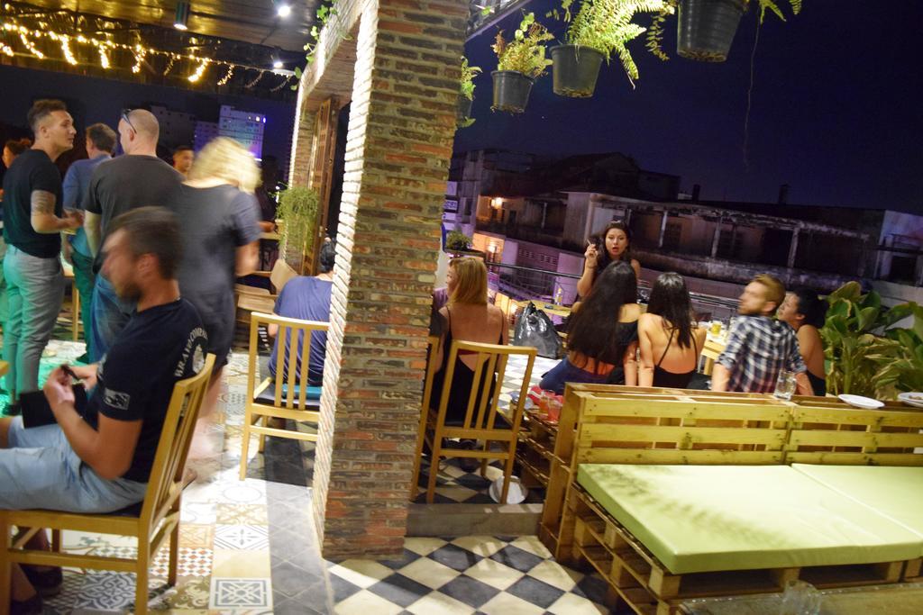 Rachana Hostel Phnom Penh Esterno foto