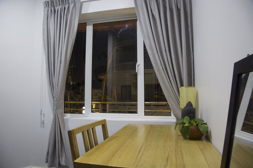 Rachana Hostel Phnom Penh Esterno foto