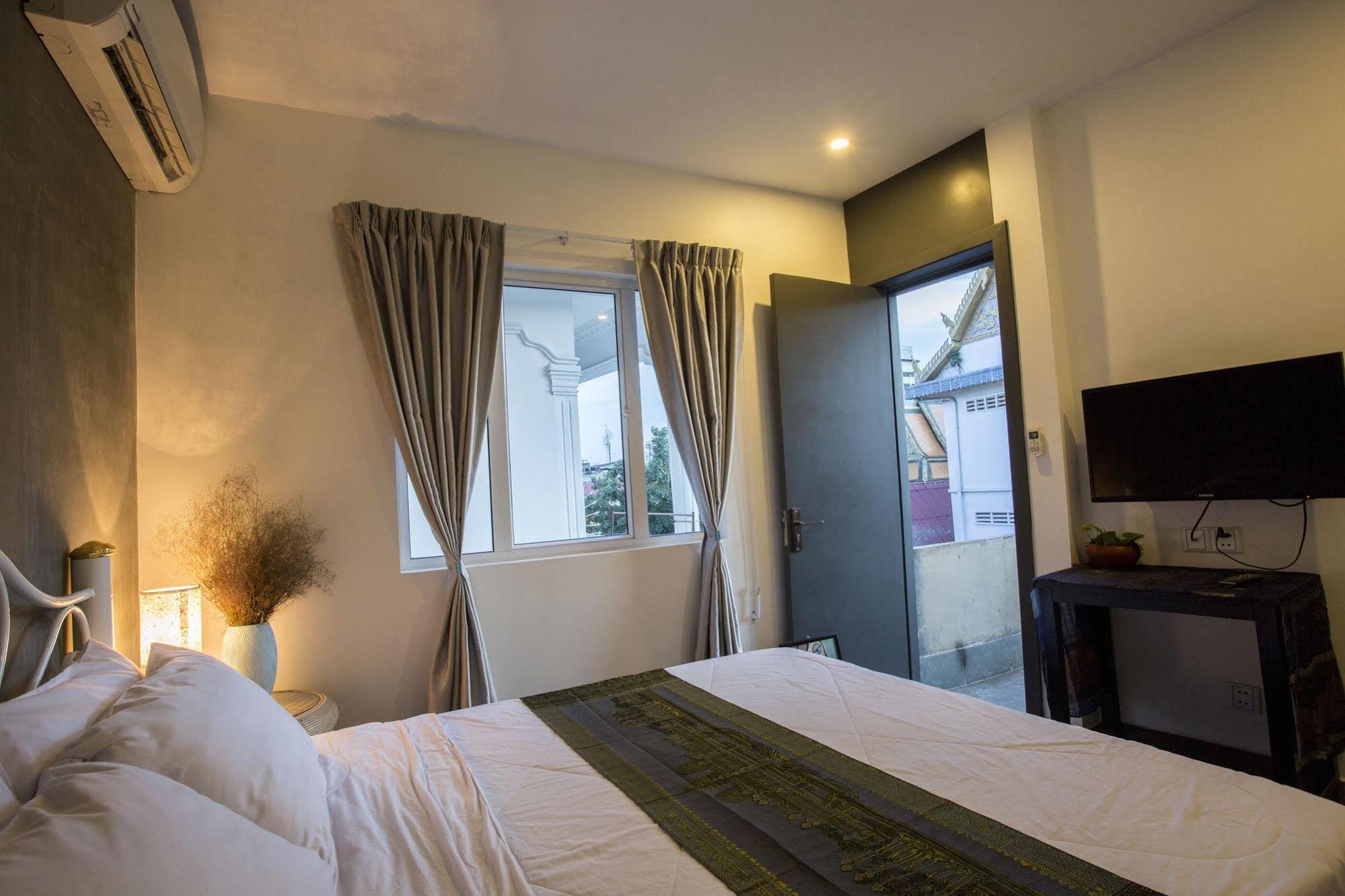 Rachana Hostel Phnom Penh Esterno foto